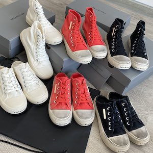 Balenciaga canvas shoes for unisex