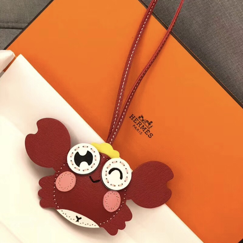 Hermes key/bag chain (crab)