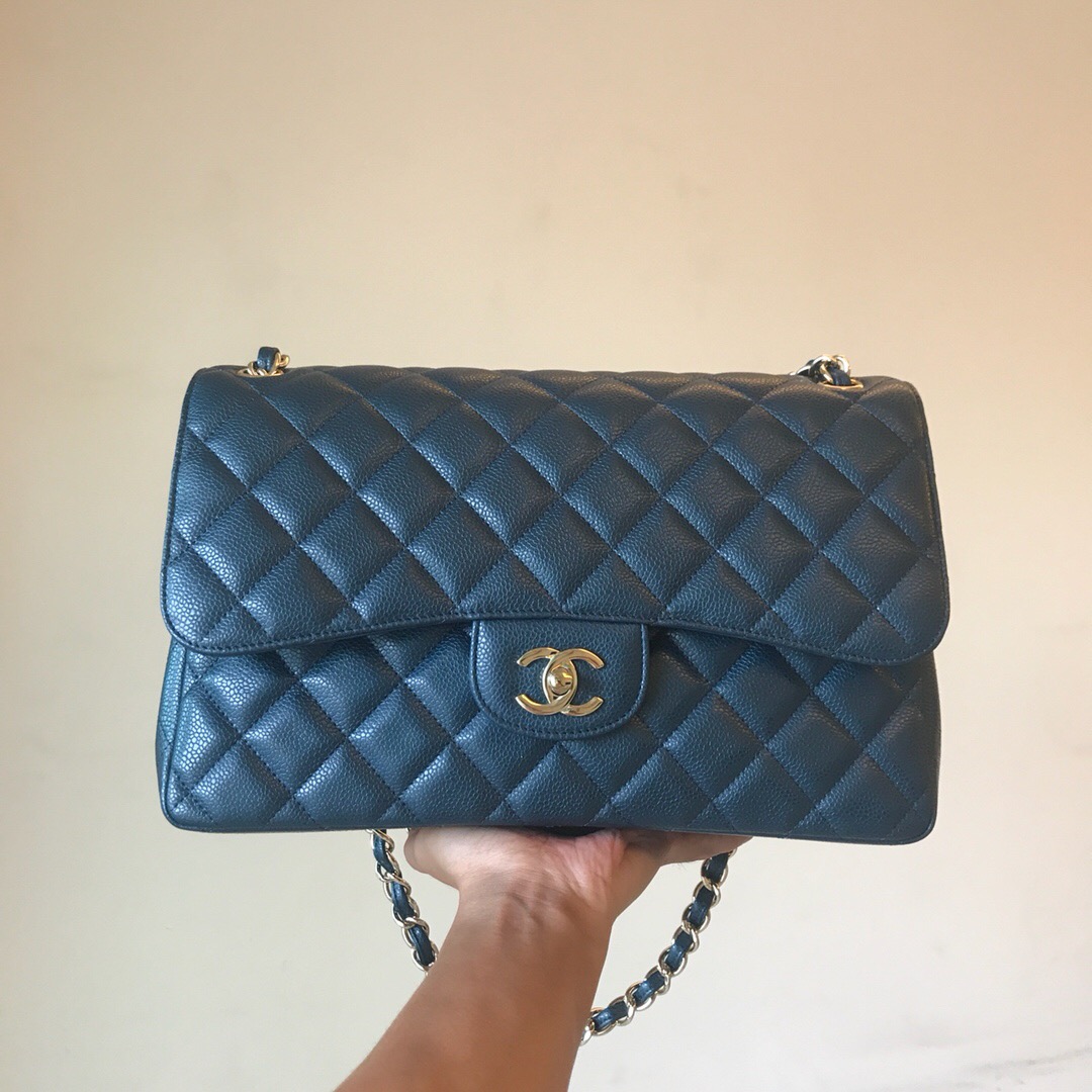 Chanel Classic Flap 30cm