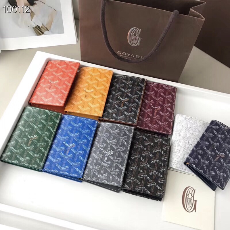 Goyard passport/cardholder