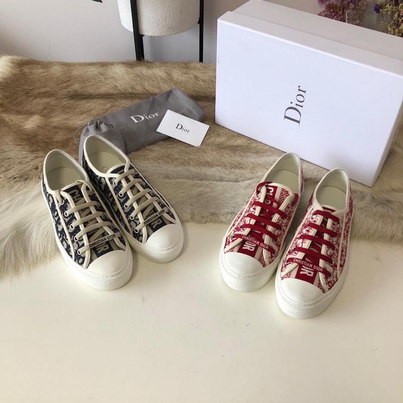 Dior vintage OBLIQUE sneakers for women