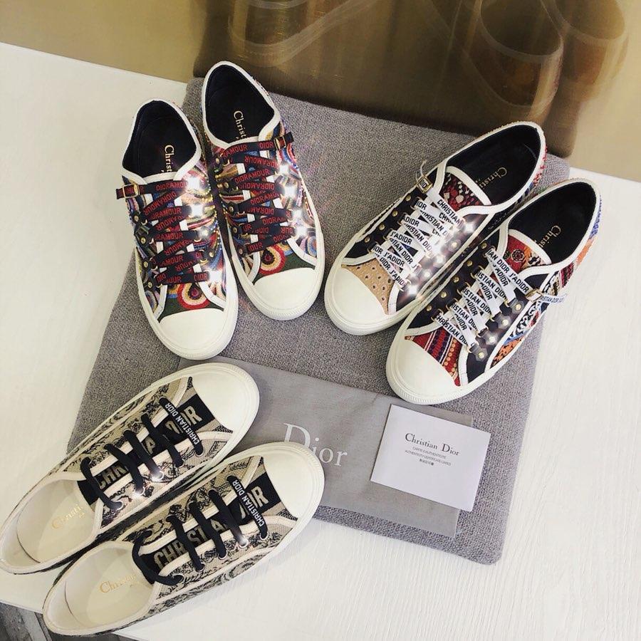 Dior sneakers