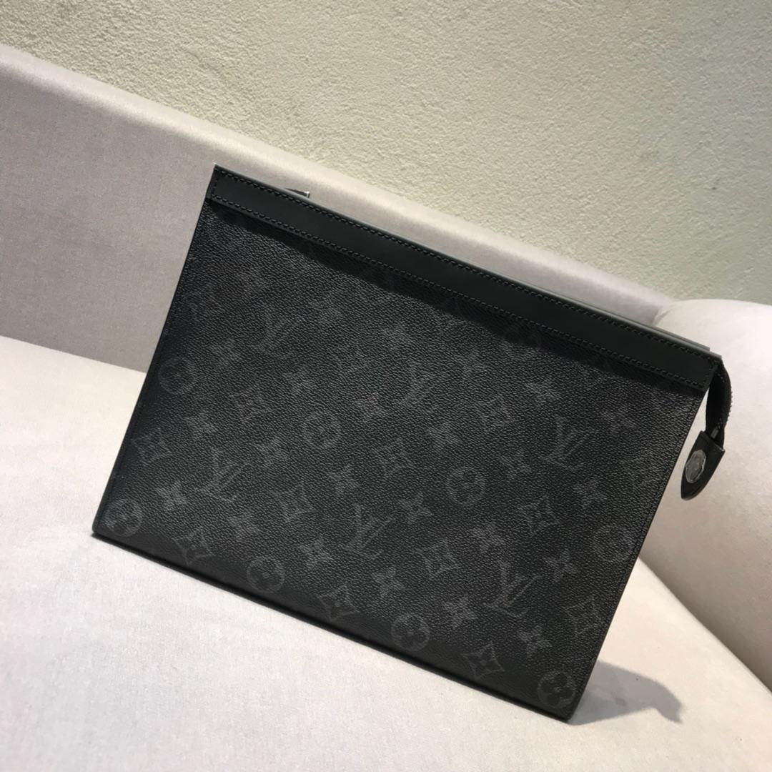 LV clutch for men