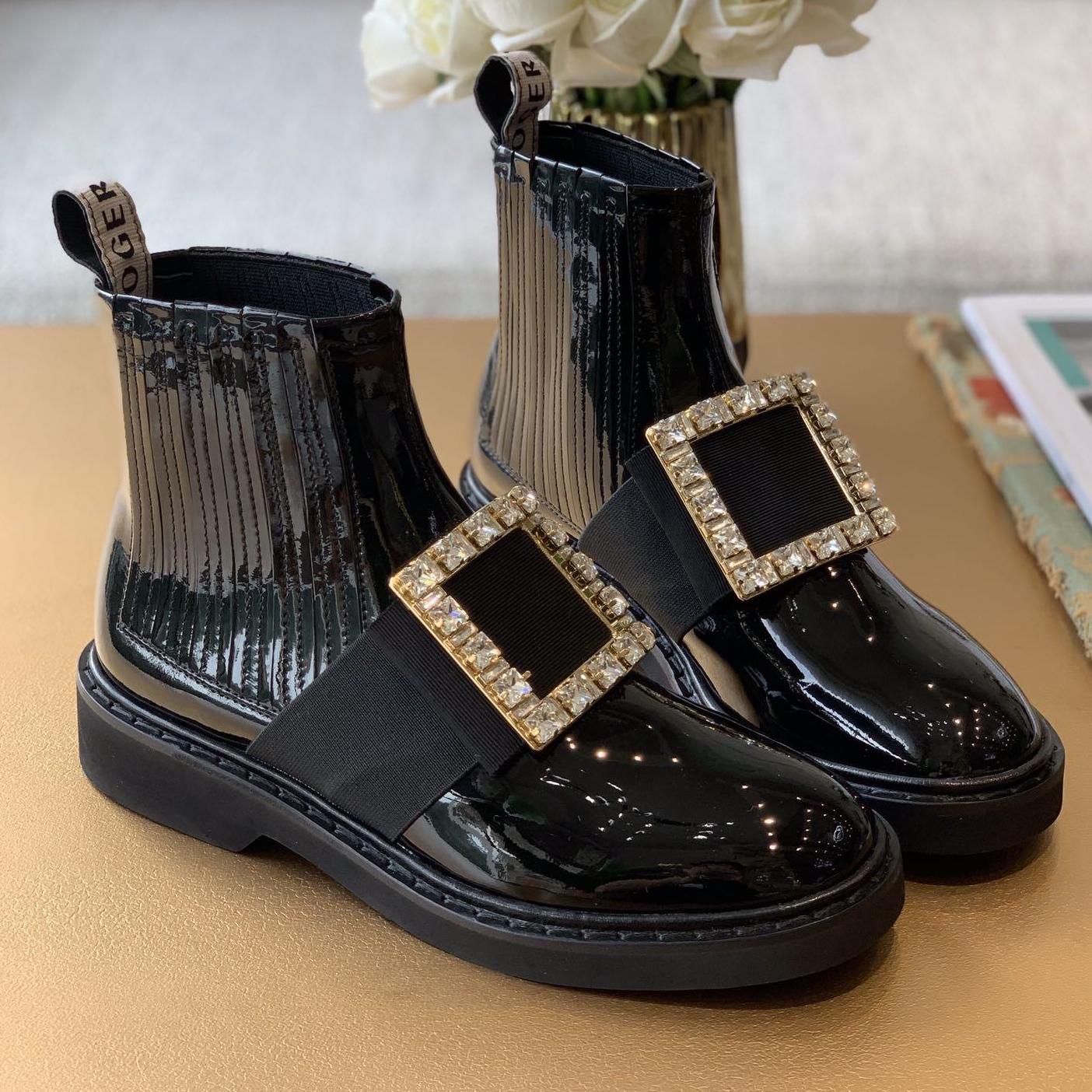 ROGER VIVIER boots