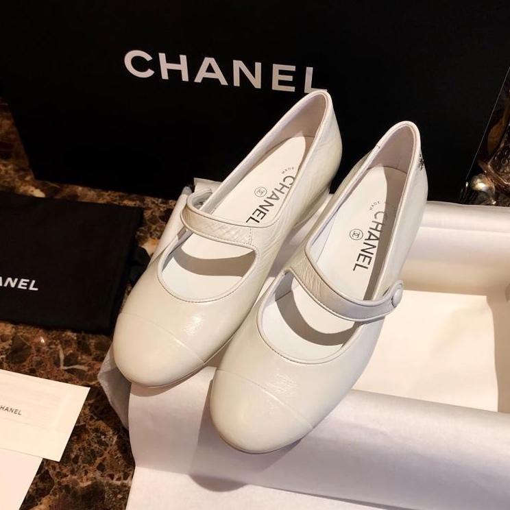 Chanel Mary Jane shoes original material