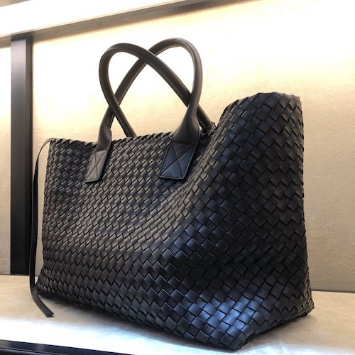 Bottega Veneta big size hand bag