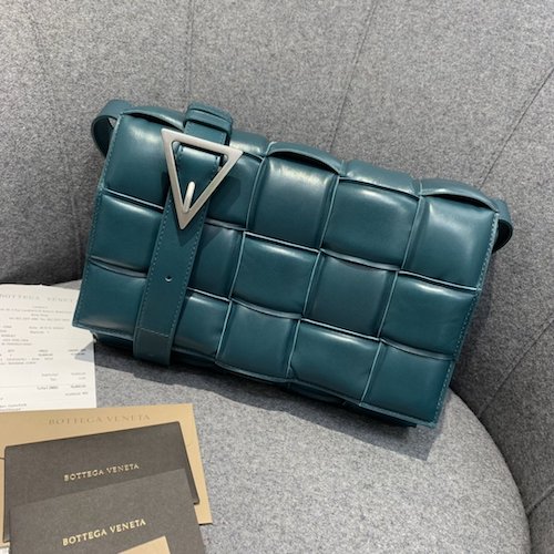 Bottega Veneta PADDED CASSETTE bag