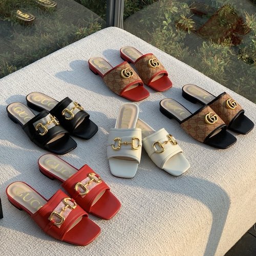 Gucci slippers