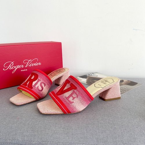 Roger Vivier mule slippers