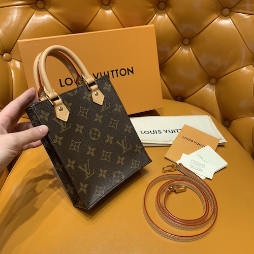 Louis Vuitton mini handbag