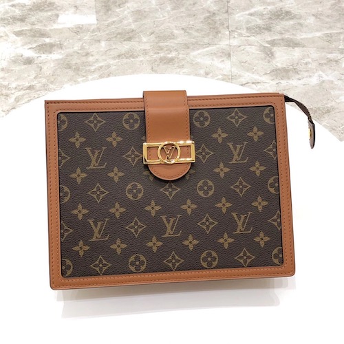 Louis Vuitton Dauphine clutchM69184