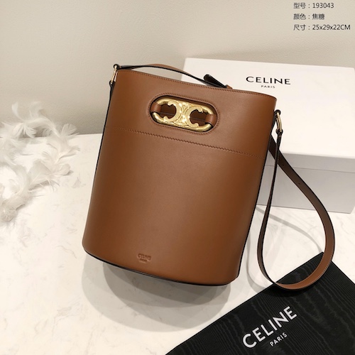 Celine Bucket Maillon Triomphe bag