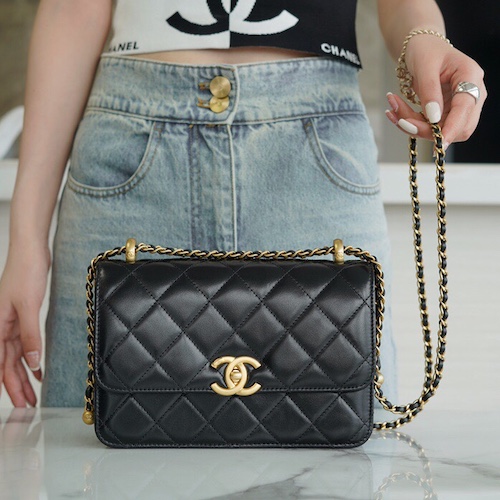 Chanel flap bag 2021