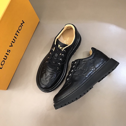 Louis Vuitton sneakers for men 