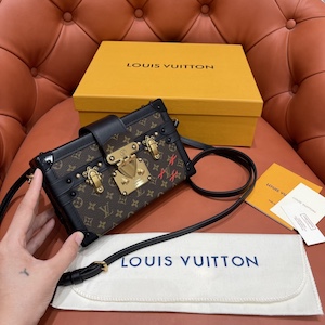 Louis Vuitton Petite Malle bag M44199