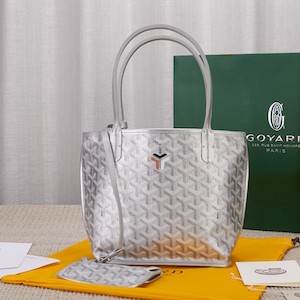 Goyard handbag